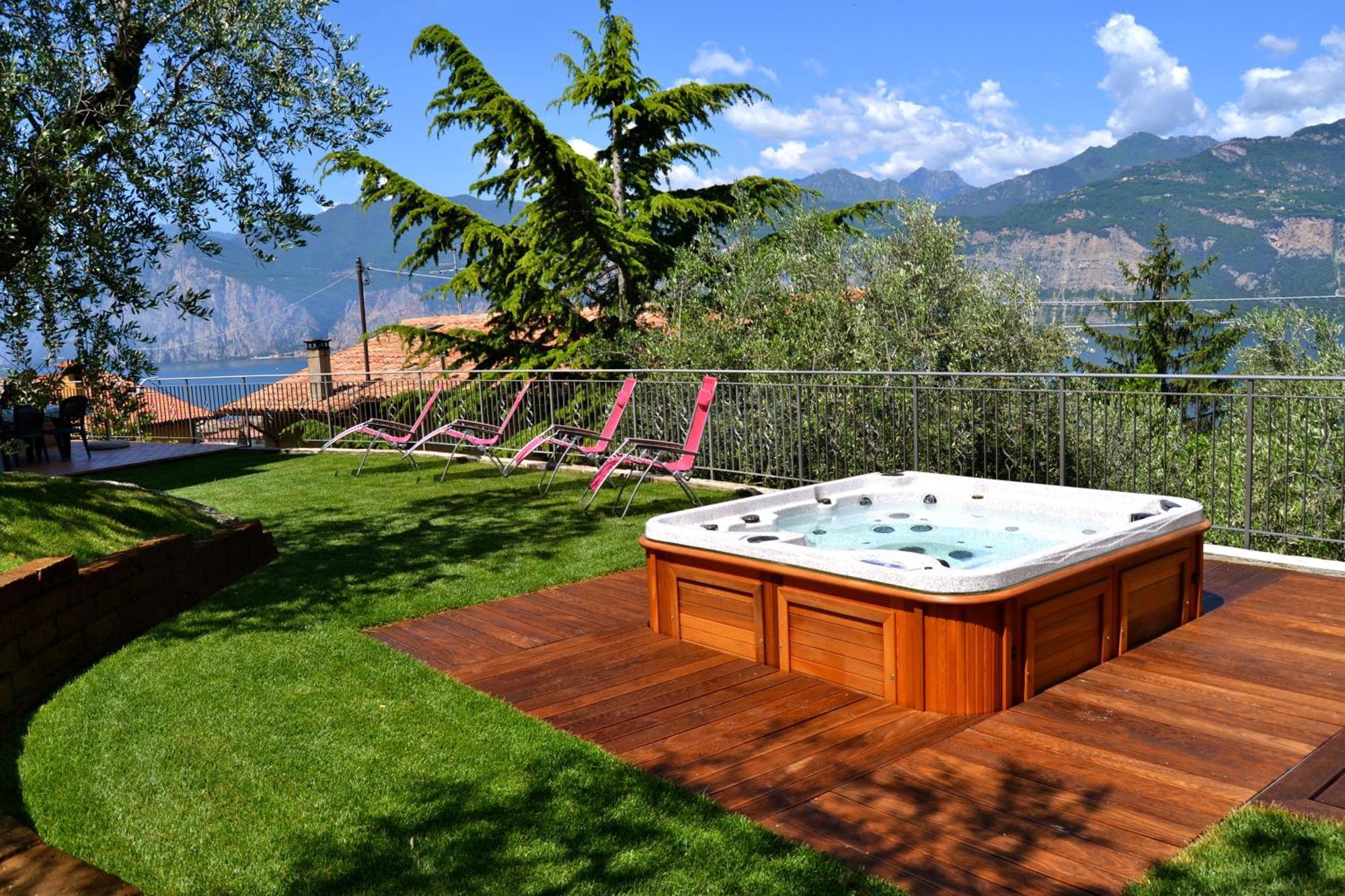 Appartamenti La Perla Malcesine Exterior photo